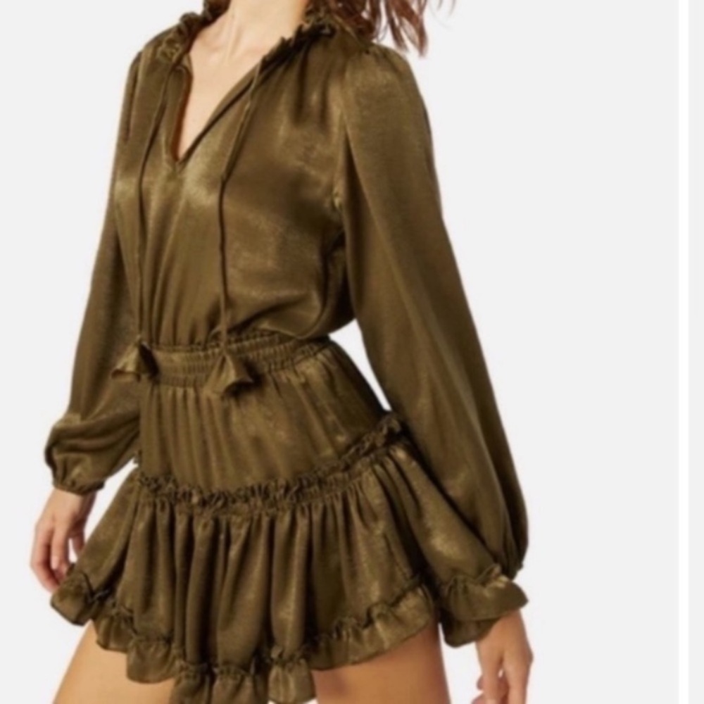 ✅ NWT Misa Los Angeles Dress Lorena Mini Tiered in Olive Green Satin - Picture 2 of 8